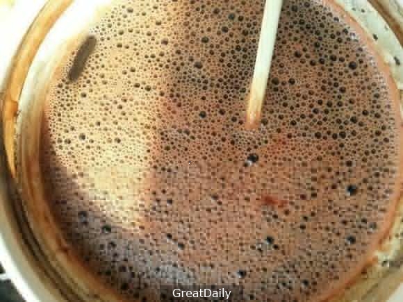 描述: 很少人知道,洗頭水中加點「它」，不出1周頭髮烏黑濃密!